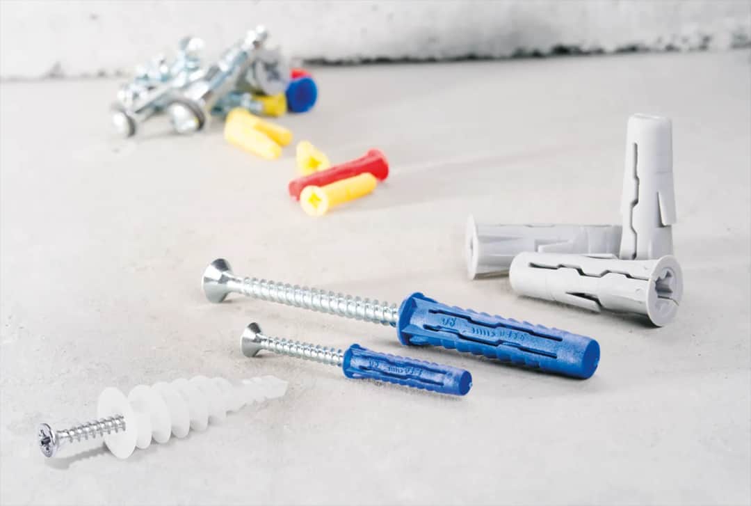 Wyciągnij kołek ze ściany bez uszkodzeń! Sprawdzone metody