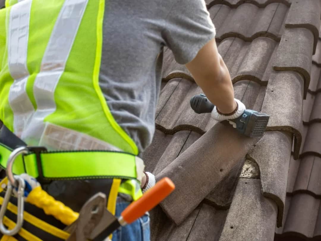 Wymiana dachu 2026: Dotacje, ulgi, Czyste Powietrze jak oszczędzić?